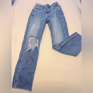 Hollister Mom Jeans